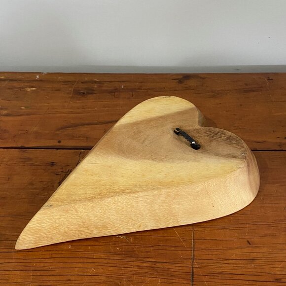 UNIQUE WOOD GRAIN-Heart Shaped Carved Wooden Bowl - Hang or Make it a Candle - Picture 2 of 6